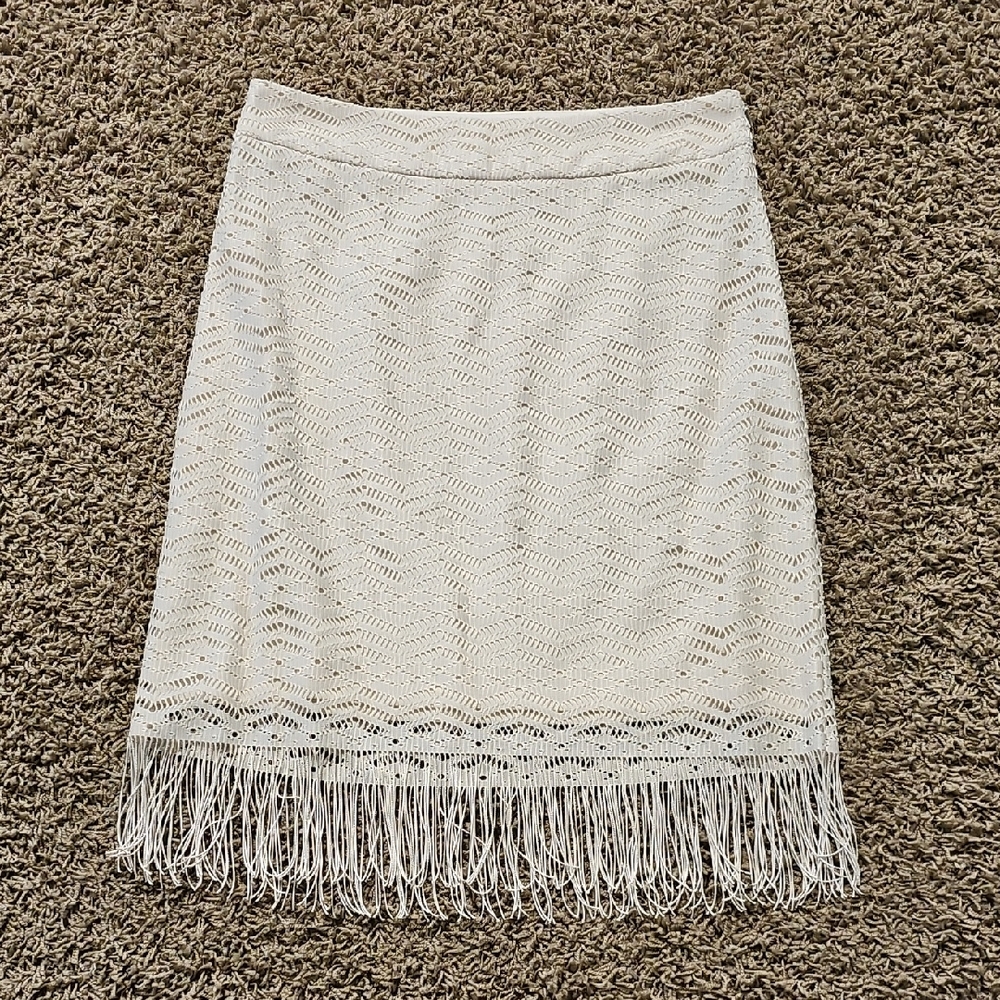Cato Pencil Skirt Crochet Overlay Fringe Ivory Knee Length 10 Medium Boho